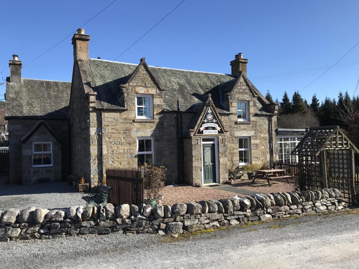 The Struan Inn Self Catering Lodge エクステリア 写真