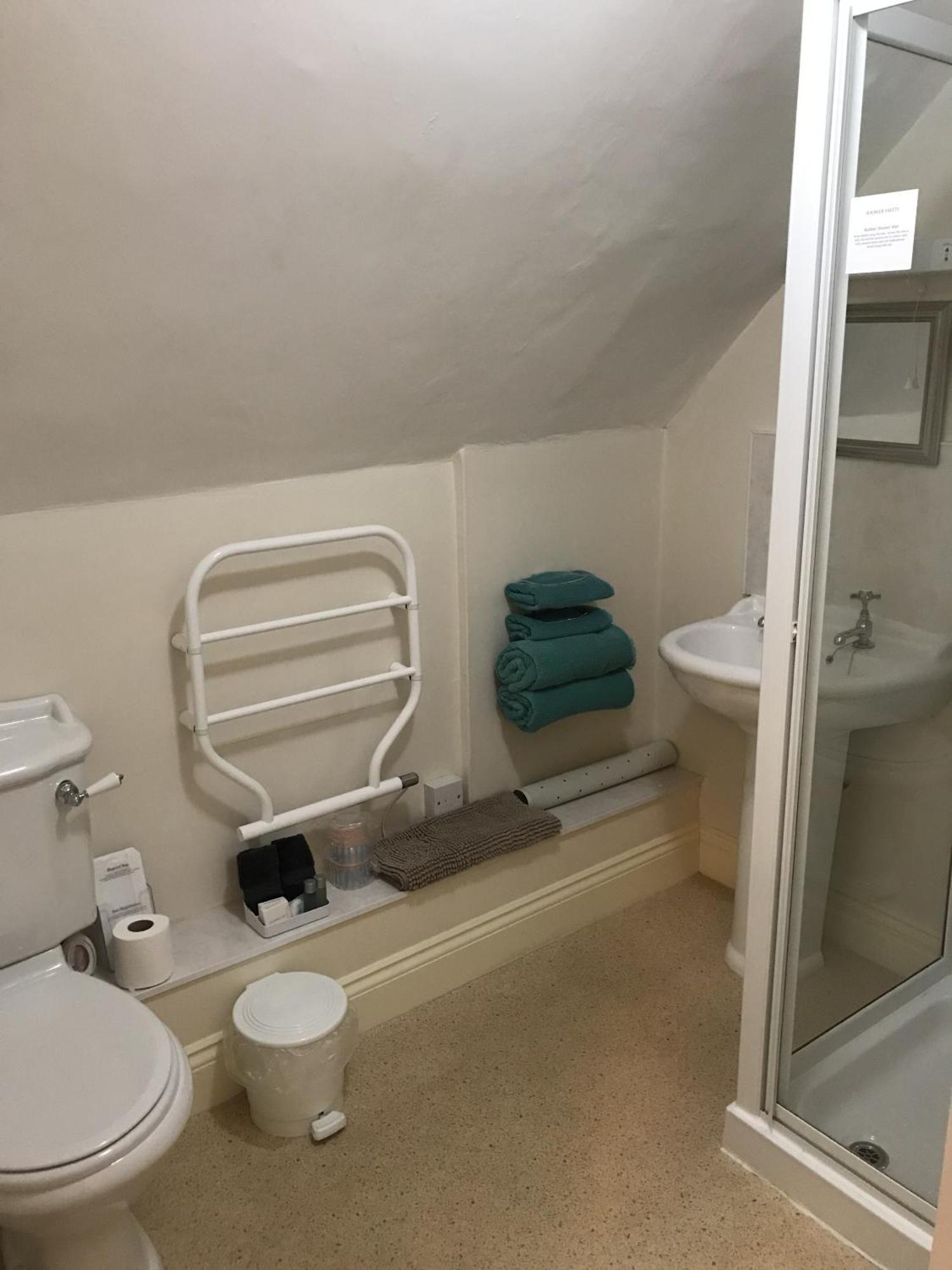 The Struan Inn Self Catering Lodge エクステリア 写真